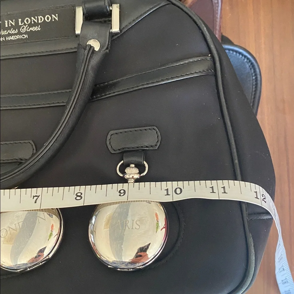 My flat in London bag - Picture 7 of 8
